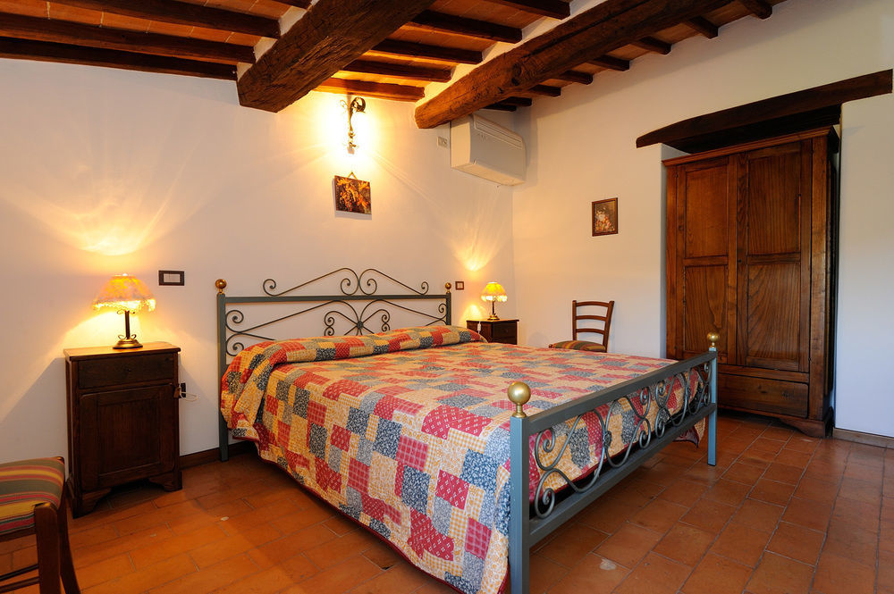 Relais Borgo Torale Hotel Passignano sul Trasimeno Exterior photo