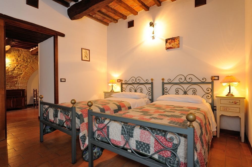 Relais Borgo Torale Hotel Passignano sul Trasimeno Exterior photo