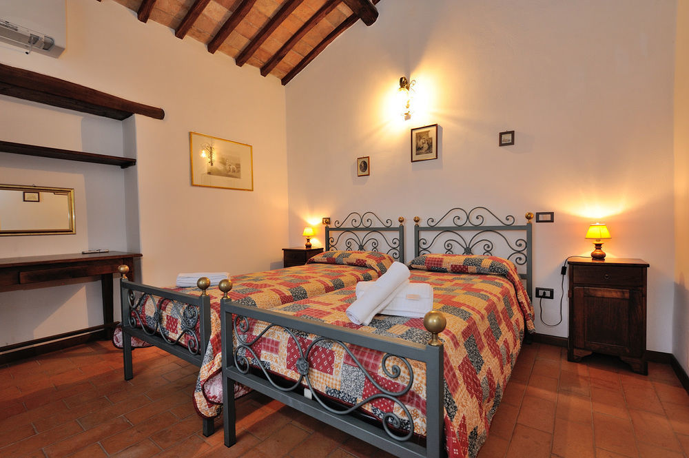 Relais Borgo Torale Hotel Passignano sul Trasimeno Exterior photo