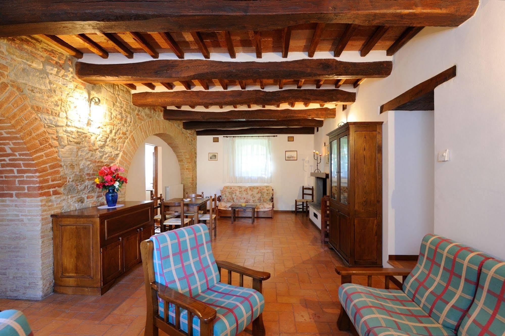 Relais Borgo Torale Hotel Passignano sul Trasimeno Exterior photo